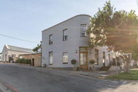 Book Grahamstown Hotels, Tourism Africa Tourism Africa