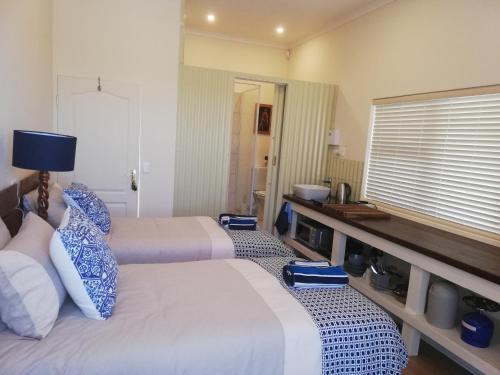 Barnard Self-Catering Apartments - thumb 1