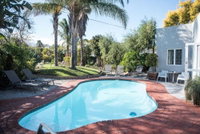 Book Robertson Hotels, Tourism Africa Tourism Africa