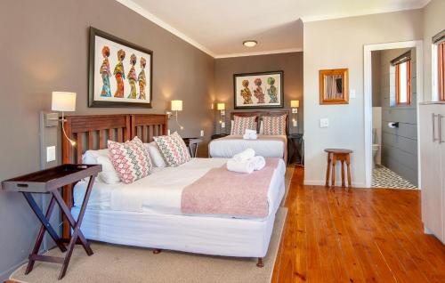 Baleens Hotel - thumb 3
