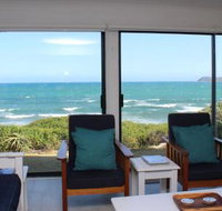 Baby Whale Bliss - Beachfront House - Tourism Africa