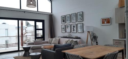 Azure On Big Bay - thumb 0