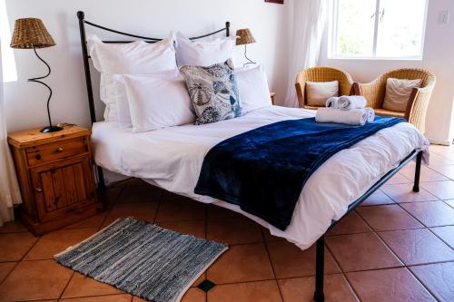 Boulders Beach Hotel, Cafe And Curio Shop - thumb 3