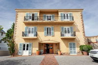 Auberge Burgundy Tourism Africa