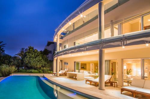 Atlantique Villa Camps Bay 2 Or 3 Or 4 Bedroom Luxury Villa - thumb 1