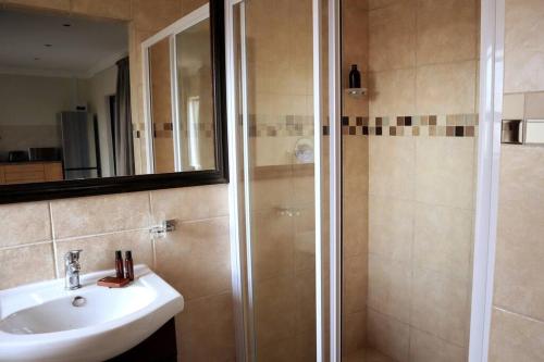 Atlantica Self Catering Apartment - thumb 1