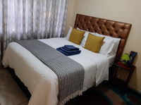 AT SELF CATERING LUXURY ACCOMMODATION Tourism Africa