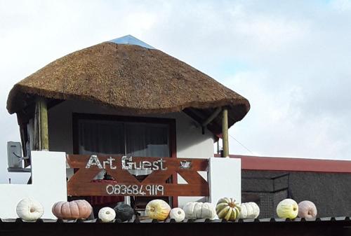 Art Guest House - thumb 0