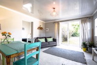 April Cottage Tourism Africa