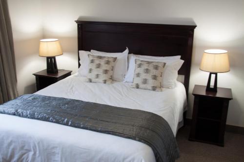 Apple@Jbay - thumb 0