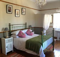 Apple and Rose - Accommodation Africa