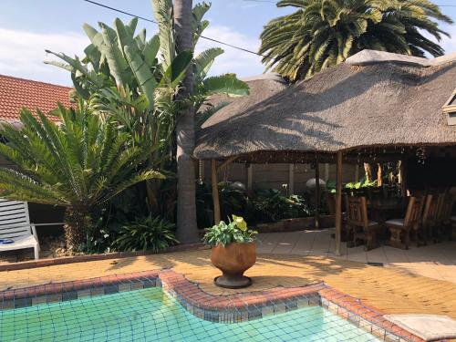 Annies Place Self Catering - thumb 5