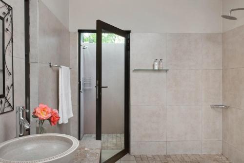 Ama Casa Cottages - thumb 1