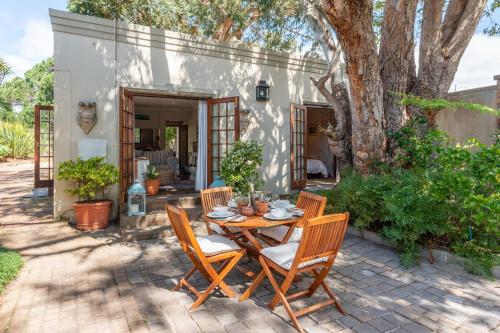 Aloe Cottage - thumb 0