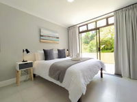 Alba Tramonto - 4 bed 3 bath - 100m to Robberg Beach  Large Patio Tourism Africa