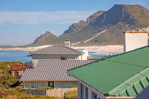 Blueview On Silversand By HostAgents - thumb 1
