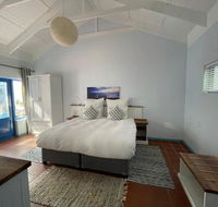 BlueSky Arniston Guest House - Tourism Africa