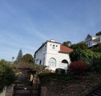 Blue On Blue Bed and Breakfast - Tourism Africa