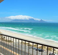 Blouberg Beachfront Apartment - Tourism Africa