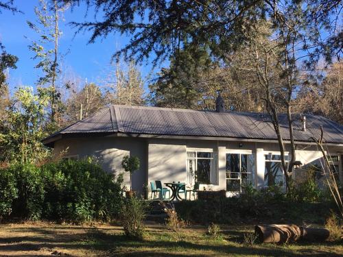 Bramber Cottage Hogsback, Living With Joy - thumb 1