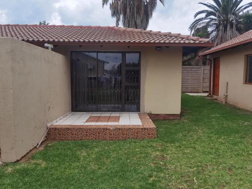 Birch Street Homestead - thumb 2