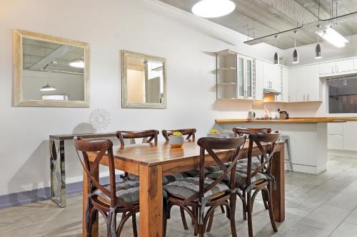 Big Bay Beach Club J32 By HostAgents - thumb 3