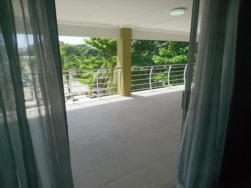 Bentley Lodge & Lifestyle - thumb 2