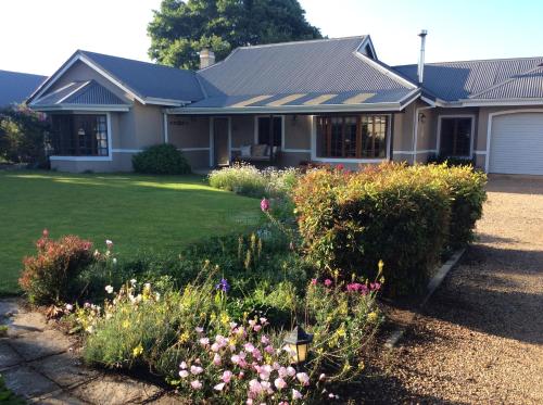 Bourne View - thumb 0