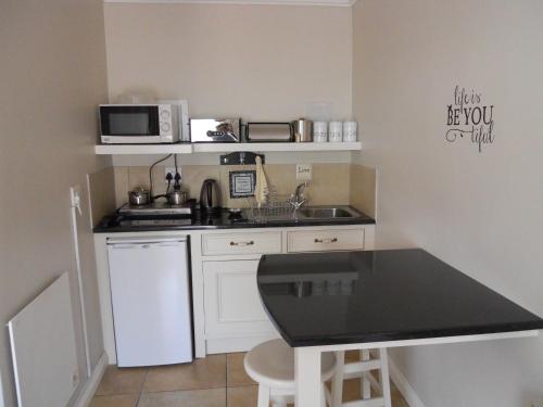 Bella Vista Self Catering - thumb 3