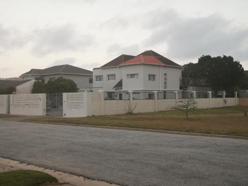 Beachway B&B - thumb 0