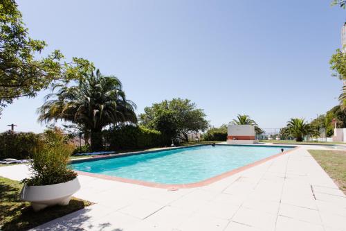 Breathtaking Views, Brand New Renovated Apartment - thumb 3