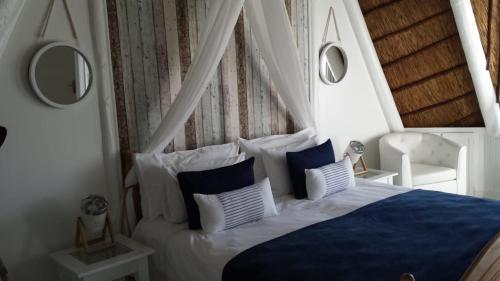 Beach Style Cottage - thumb 5
