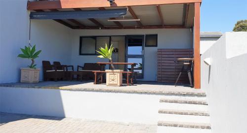 Beach Studio Melkbosstrand - thumb 1