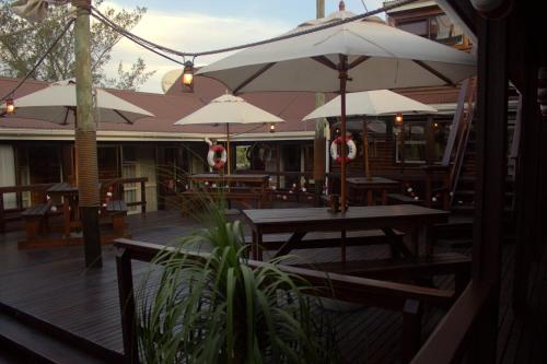 Bay Cove Inn - thumb 4