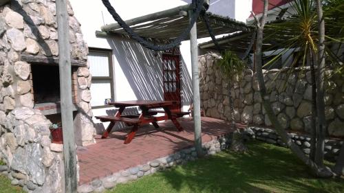 Baviana Beach Lodge - thumb 3