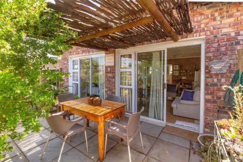 Little Sandpiper - thumb 1