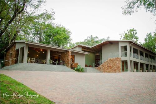 Lowveld Living Guesthouse - thumb 0
