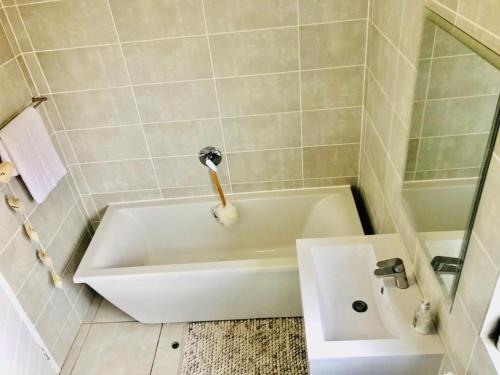 Luxury 3 Bed At The Blyde - thumb 3