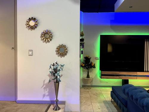 Luxury Penthouse Apartment In Marshalltown Newtown Johannesburg - thumb 3