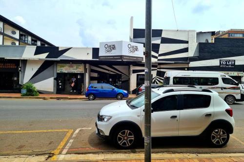 Maboneng Nguni With WiFi, Netflix, Showmax, Prime - thumb 1