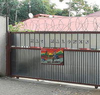 Mac Malone's - Tourism Africa