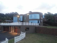 Mangie Villa Tourism Africa