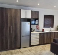 Mayberrypark Guest Lodge - Accommodation Africa