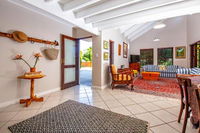 Meer Huisje Tourism Africa