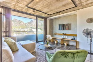 Modern, Chic, Urban Unit With Breath-taking Views!