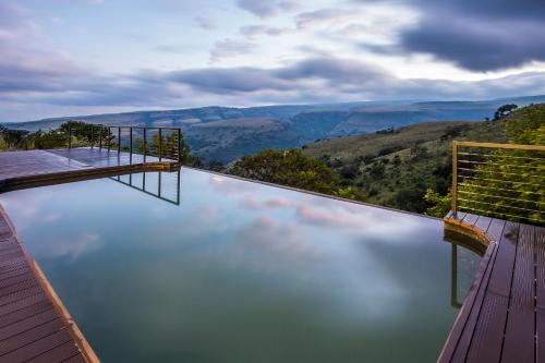 Mount High Luxury Country Estate - thumb 4