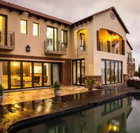 Mount High Luxury Country Estate - Accommodation Africa