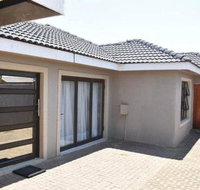 MZINGWANE - Tourism Africa