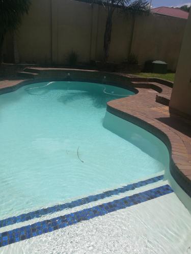 Naisar Royal White Wing - thumb 5