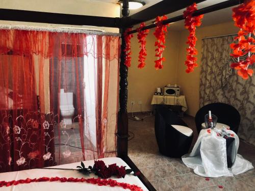 Naomi's Place - thumb 0